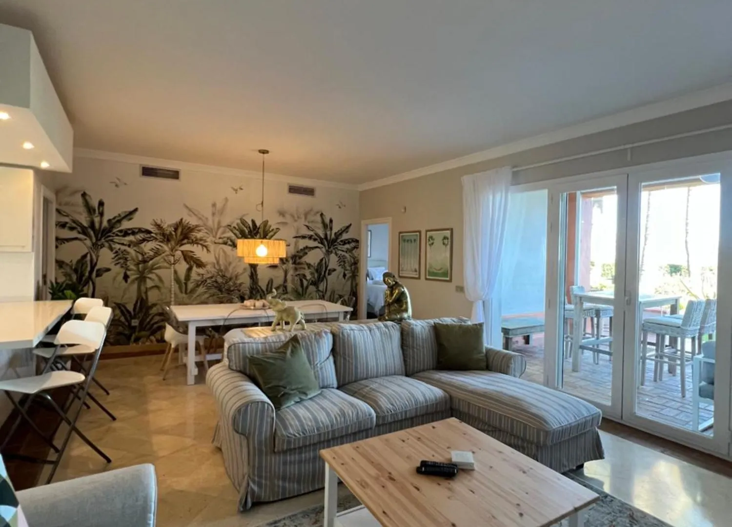 Апартаменты Beachside Ground Floor La Perla De La Bahia, Баия-де-Касарес Испания
