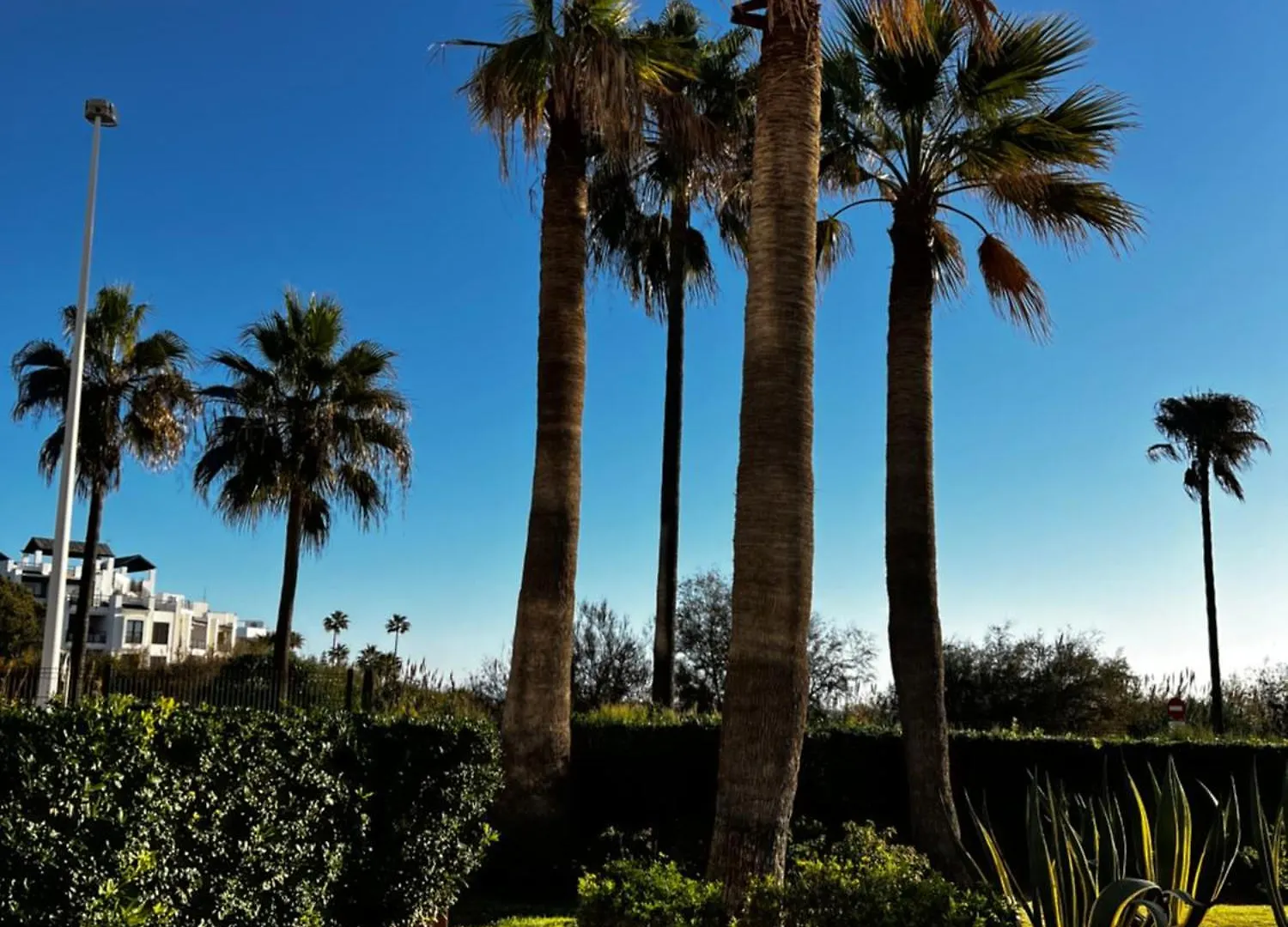 Beachside Ground Floor La Perla De La Bahia, Баия-де-Касарес Апартаменты