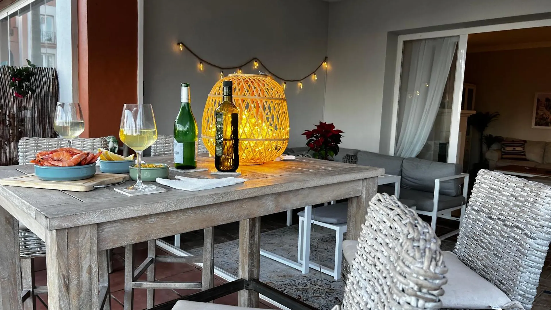 Апартаменты Beachside Ground Floor La Perla De La Bahia, Баия-де-Касарес Испания