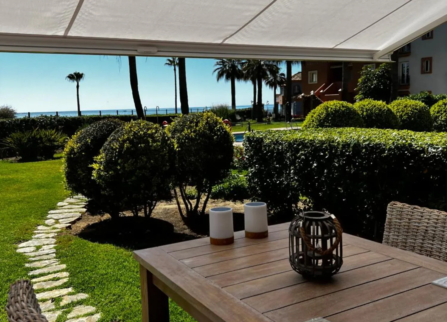 Beachside Ground Floor La Perla De La Bahia, Баия-де-Касарес